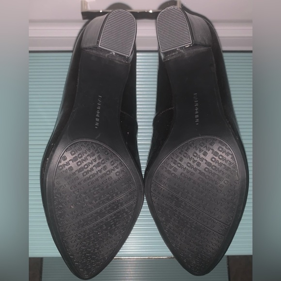 Pretty wine color heels by Bandolino. Size 6.5 - Picture 7 of 7